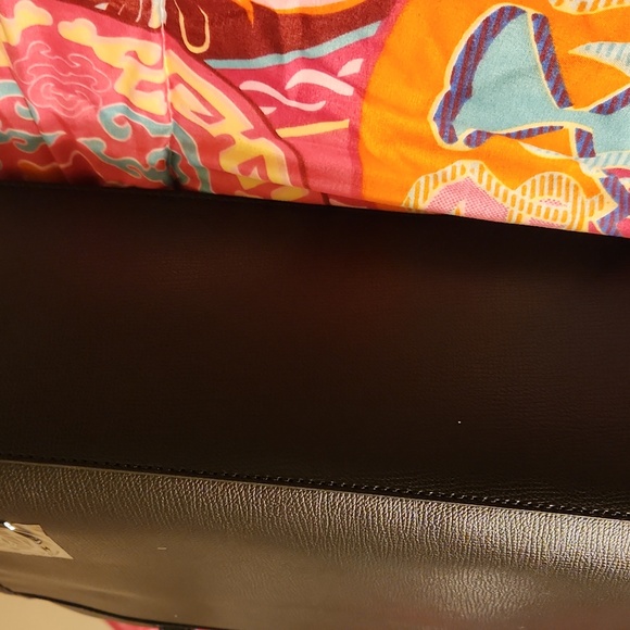 Tote - Picture 3 of 5